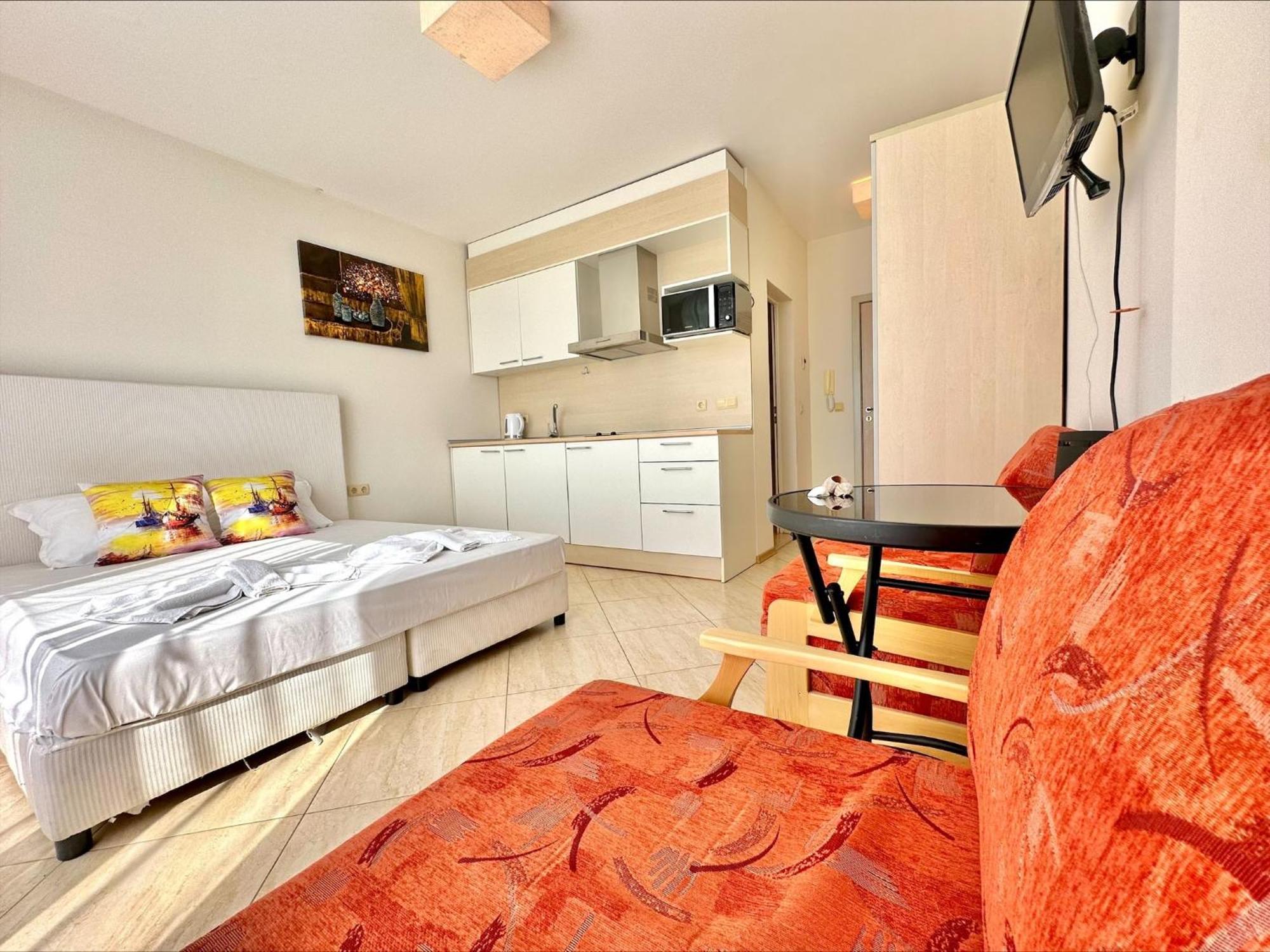 Menada Grand Resort Apartments Aheloy Zimmer foto